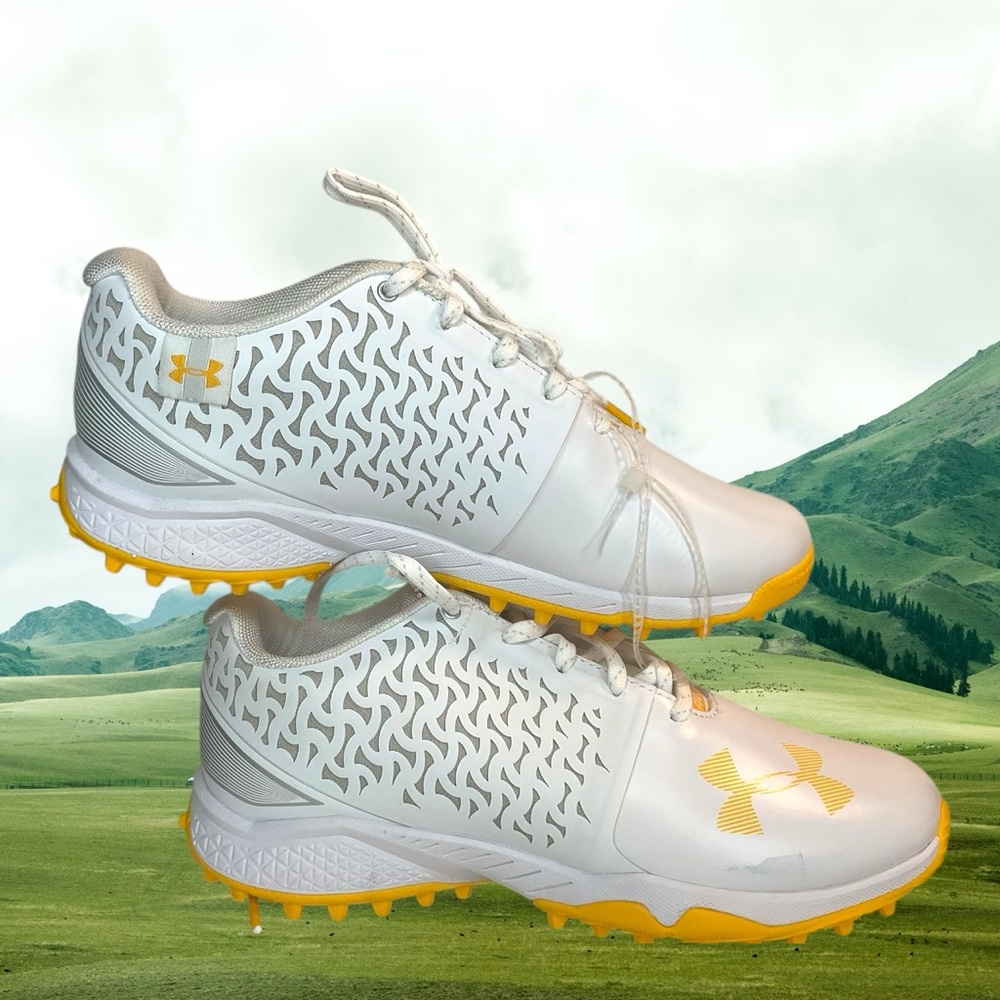 Under Armour Women’s Highlight MC Lacrosse Cleats SN 3023520-109 Size 9